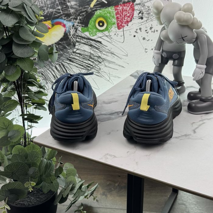 Кросівки Hoka Bondi 8 44.5 розмір Е6346