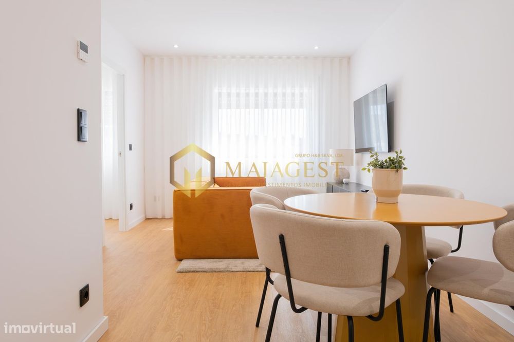 Apartamento T1+1 Totalmente Mobilado no Coração de Nogueira