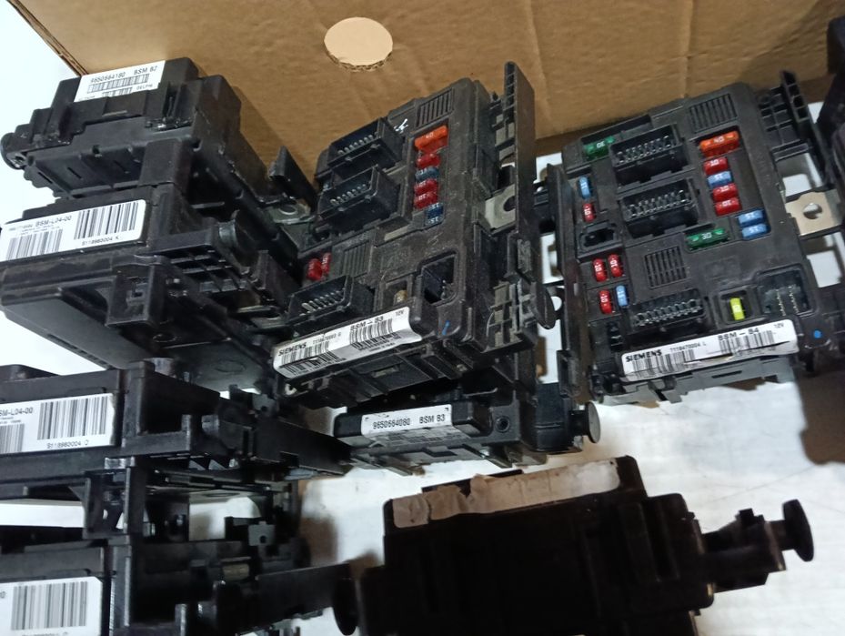 Peugeot/citroen/BSM/BSI/CAIXA DE FUSÍVEIS para todos os motores PSA