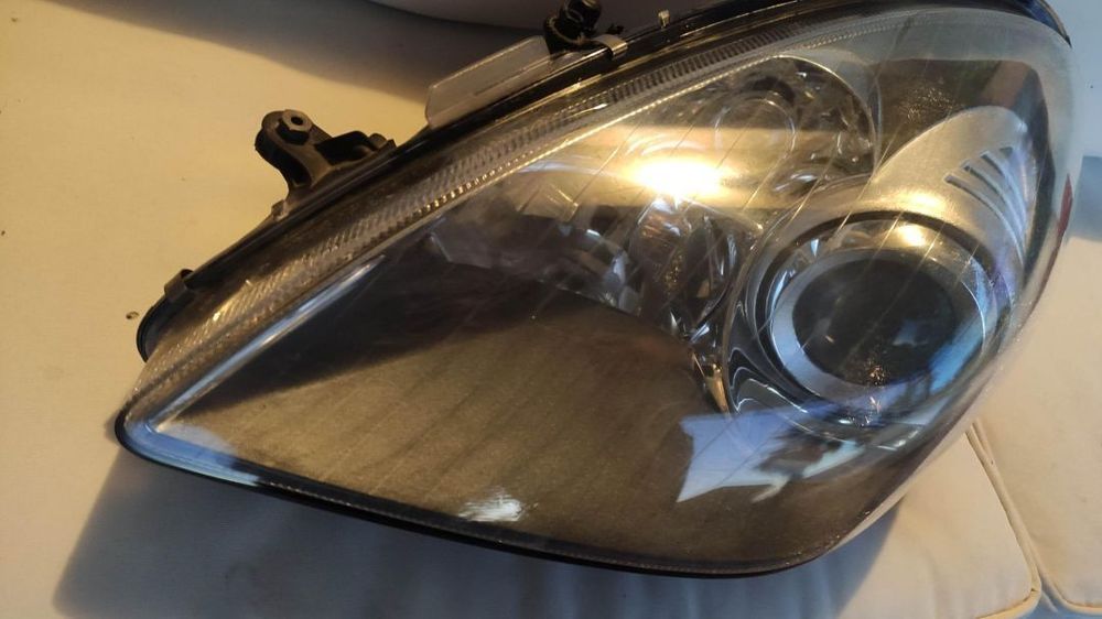 farol esquerdo bi-xenon Mercedes SLK R171 completo