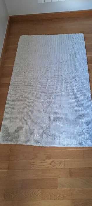 Tapete Casa de Banho Pelo Alto Branco 140x80 NOVO