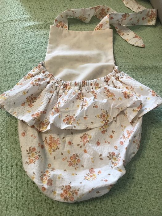 Urocze spodenki/body/ogrodniczki, rozm. 92/98