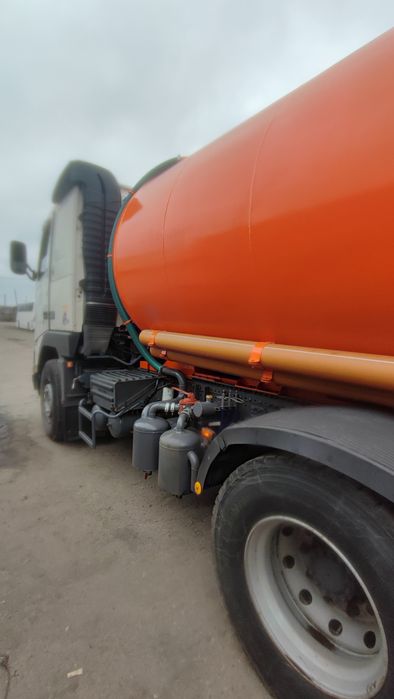 Продам ассенизаційний автомобіль