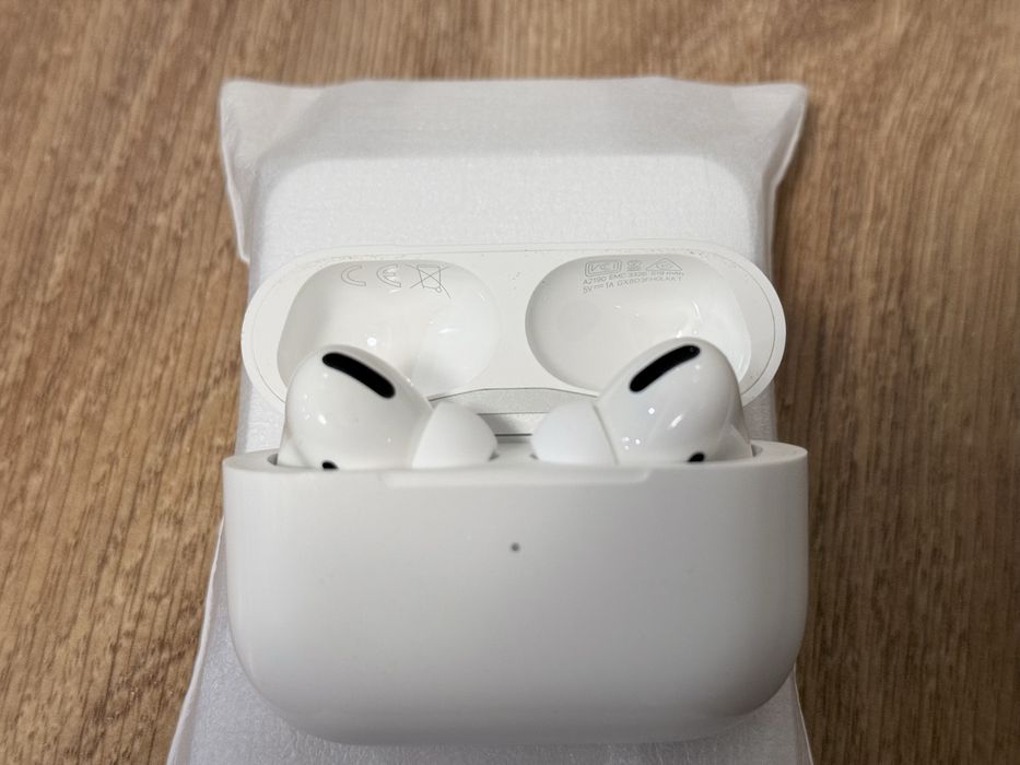 Airpods Pro 1st gen Originais como novos
