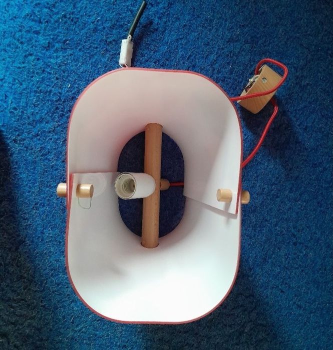 Lampa szklana nieużywana sprawna