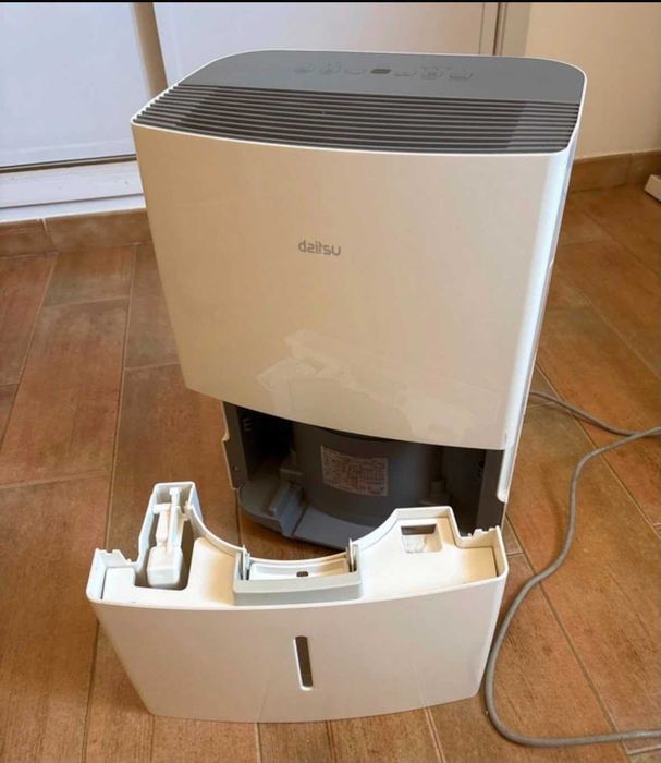 Desumidificador Daitsu praticamente novo