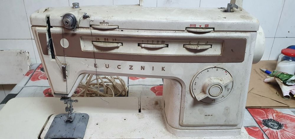 Maszyna do szycia Łucznik