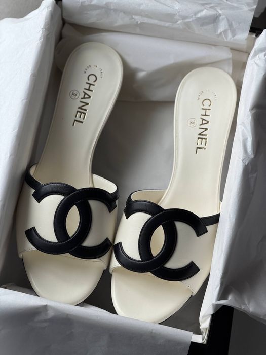 Босоножки шлепки туфли Chanel Dior