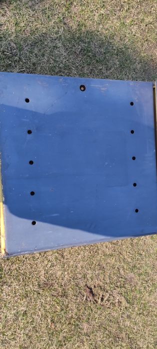 Skrzynka gazowa metalowa