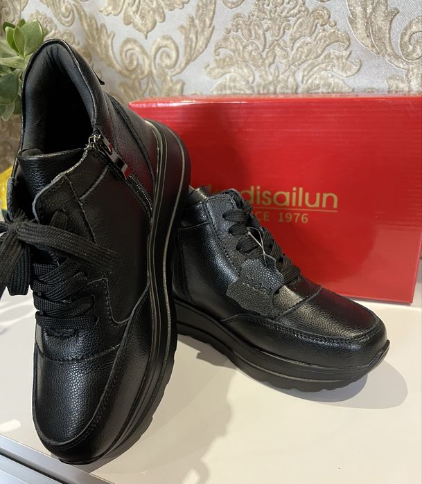 Ботинки жіночі шкіряні демисезонні