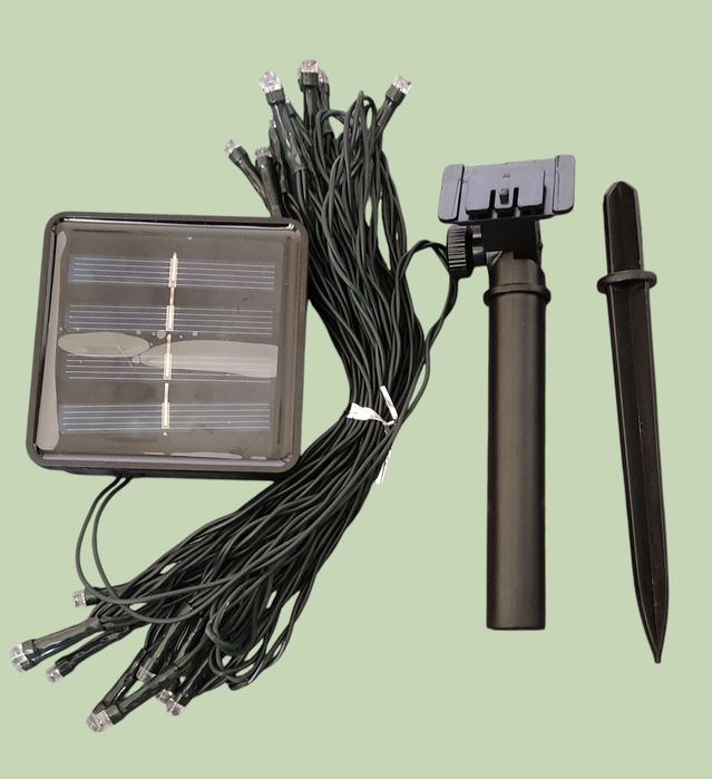 Гірлянда на сонячний батареї.