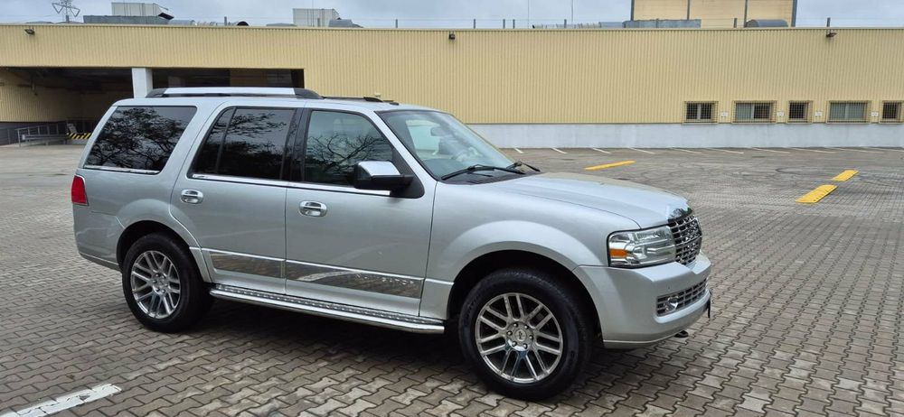 Lincoln Navigator 4x4 DVD w środku 5.4L + gaz możliwa zamiana
