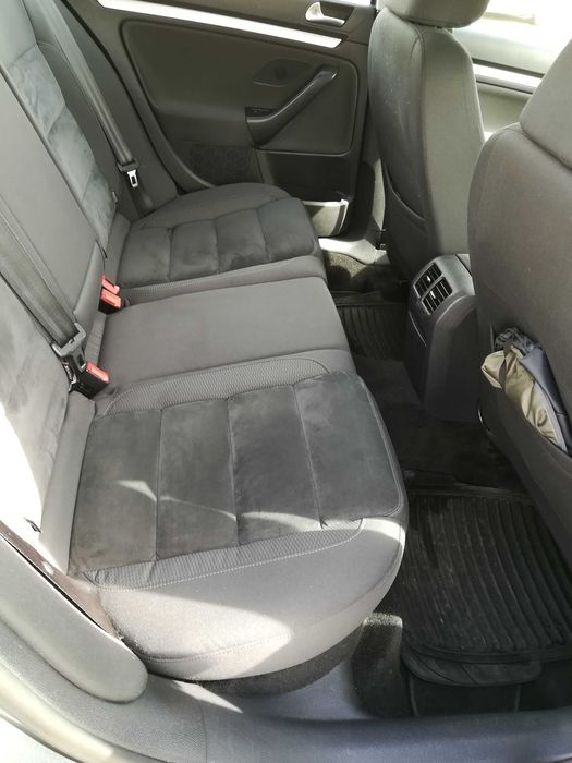 Volkswagen Golf 1.6 TDI Highline