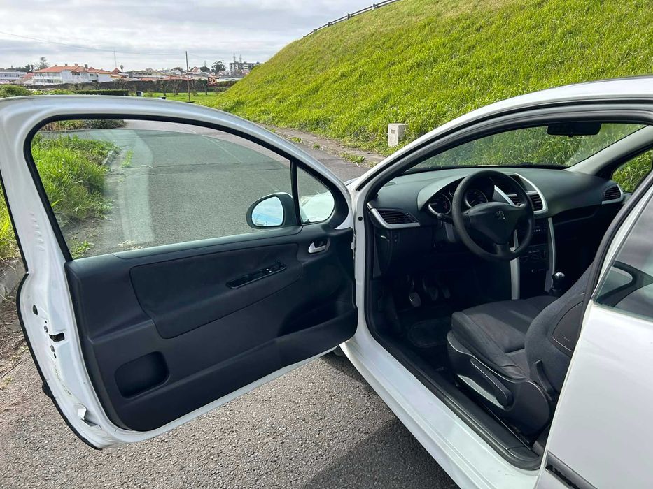 Peugeot 207 1.4Hdi