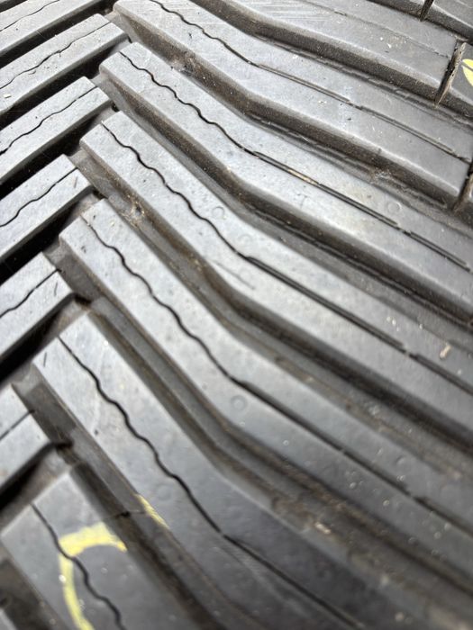 255/45/19 michelin całoroczne 23 rok