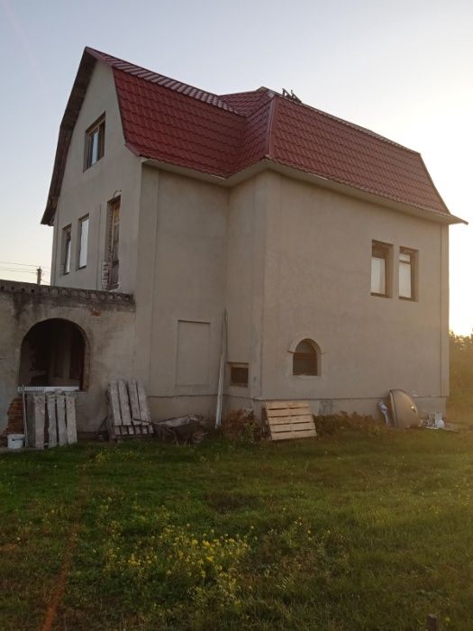 Дача и дачный участок в СТ(Лазурное), С.Процев 40км от Киева