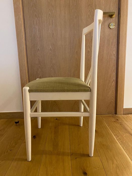 6 Cadeiras para mesa jantar. Conjunto: 160€