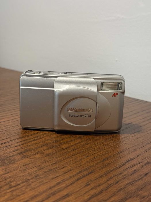 Olympus Superzoom 70G – Câmara Analógica 35mm