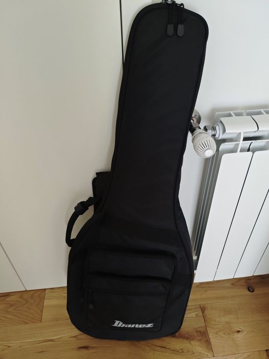 Baixo Ibanez ehb1000