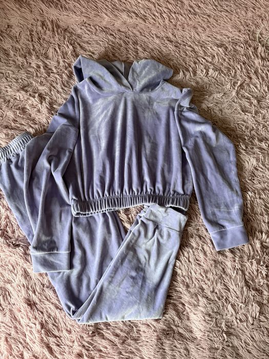 Велюровый костюм