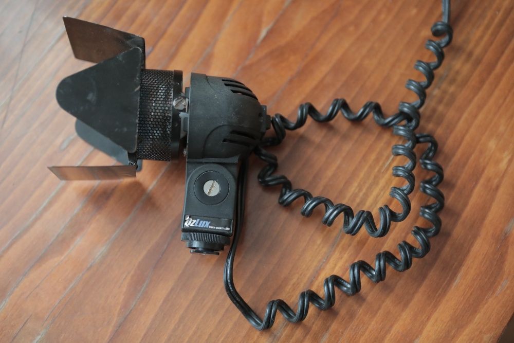 Продам надкамерне світло для відеокамер і фотоапаратів
