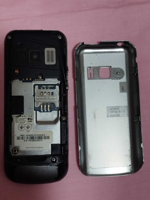Мобильный кнопочный телефон "Samsung GC3530"без аккумулятора б у