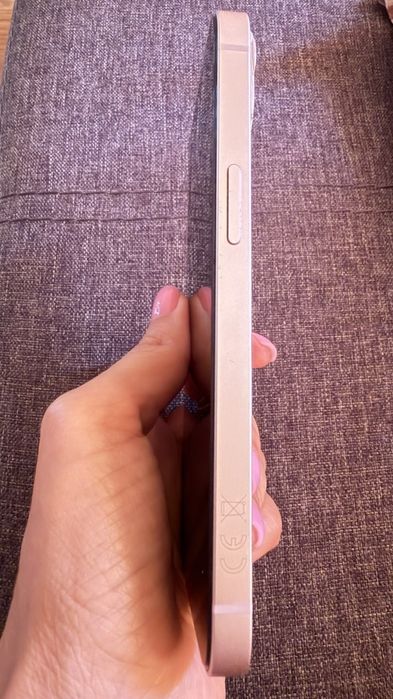 Продам Apple Iphone 13