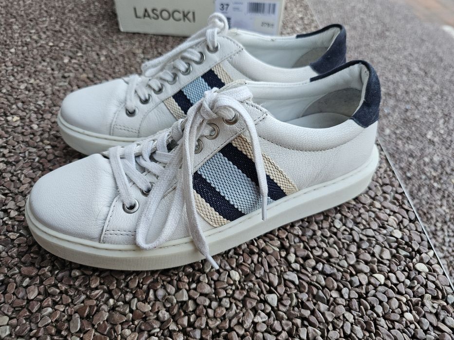 Buty półbuty tenisówki trampki skorzane Lasocki 37