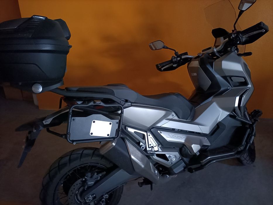 Honda Xadv com 3 malas e em estado impecavel