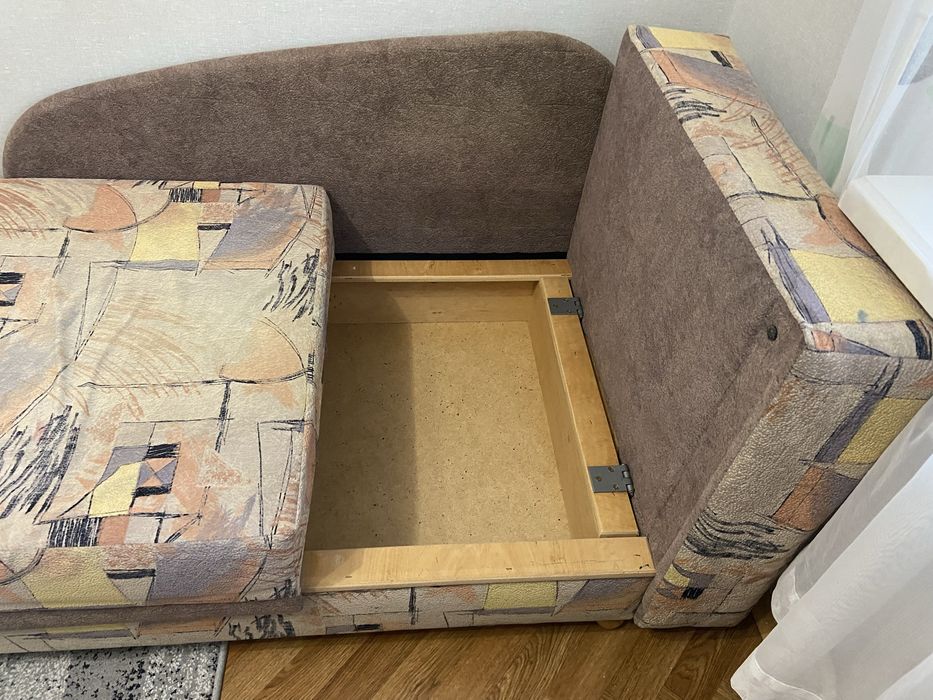 Диван-ліжко