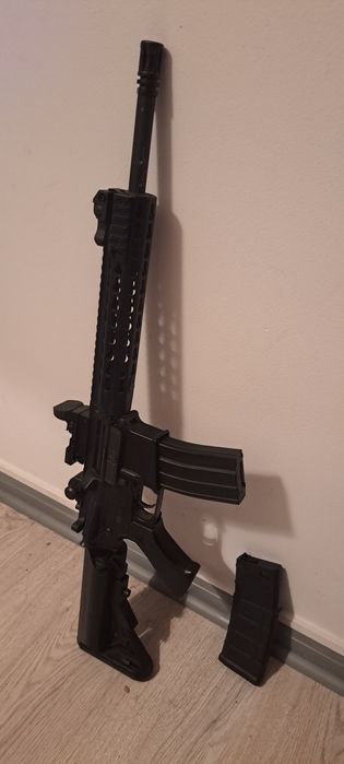 Replica ar15/m4 eletrica + carregador extra