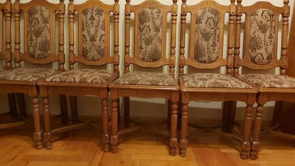 Стільці дерев´яні до дому чи до ресторану