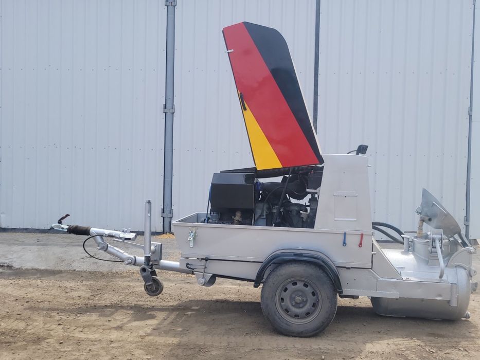 Пневмонагнітач  , станція для напівсухої стяжки