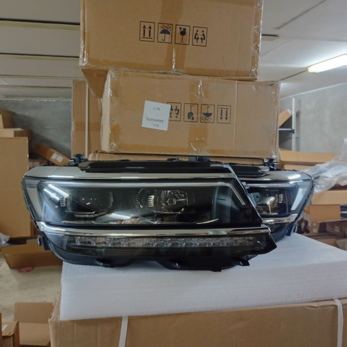 Volkswagen Tiguan 18+фары комплект переходные с галогена на фул лэд Тигуан фара