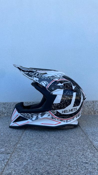 Capacete Just1 Carbono