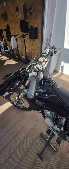 Yamaha YZ125 - Ex moto campeão Sandro Lobo