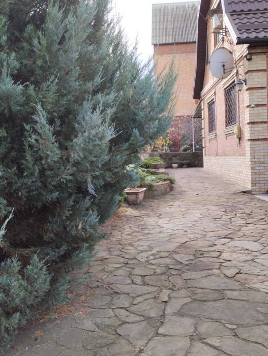 Аренда 2 х этажного дома м-он Северный.