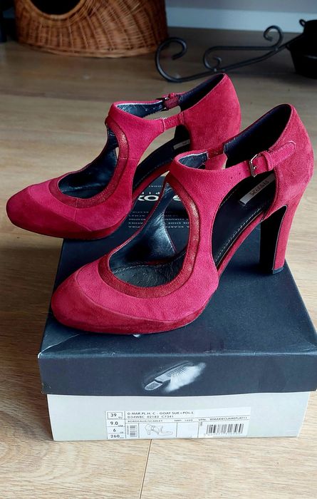 Geox r.39 zamszowe stabilne bordowe, burgundowe z trzymaniem, zapięcie