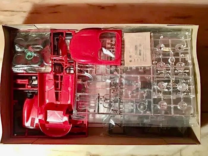 JAGUAR XK SS 1957 - maquete Revell Classics - escala 1/24