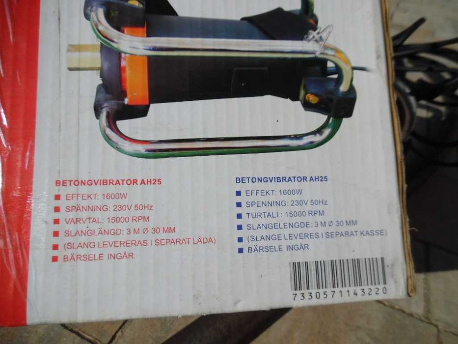 Wibrator do betonu Mecck tools AH-25 1600W