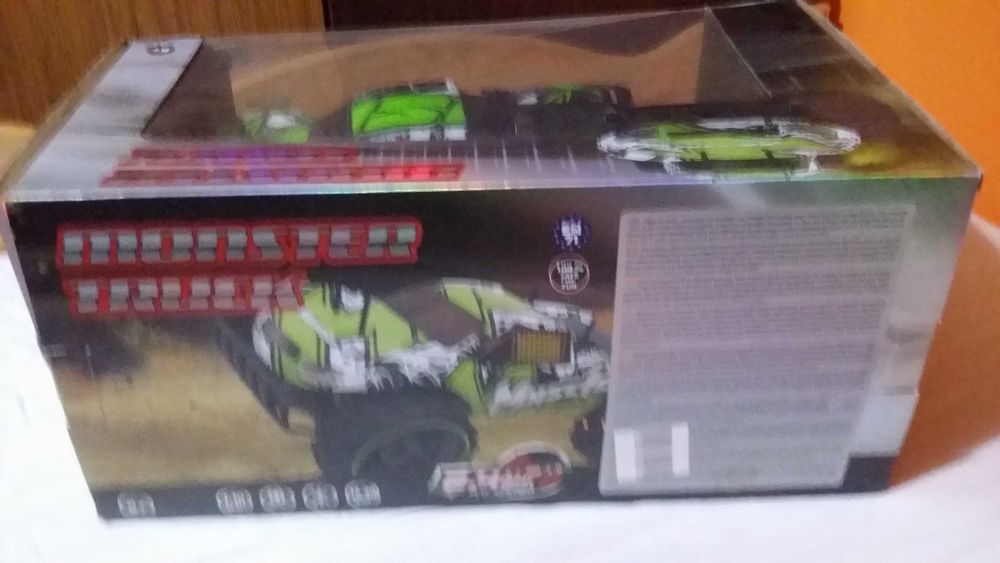 Monster truck auto sterowane recznie