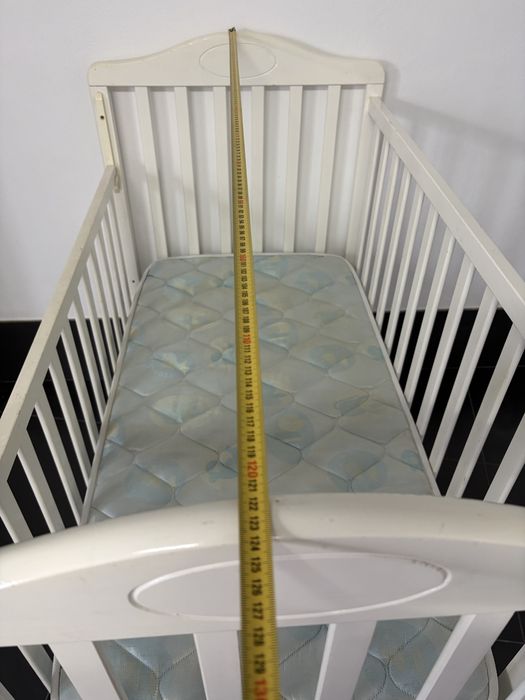 Cama de bebe branca