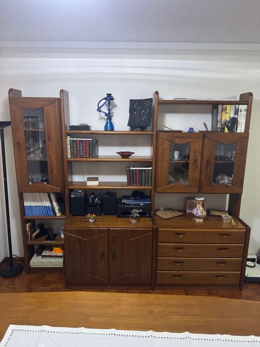 Estante de Sala, em pinho - Excelente estado