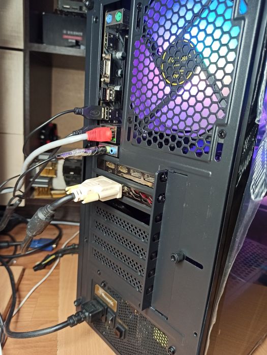 Комп'ютер Ryzen 5 2600 RX-570 (8gb) DDR4-16 gb