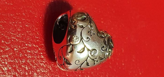 Jóia Conta Prata Esterlina (Prata d'Lei) S925 Conta Coração Flor Retro