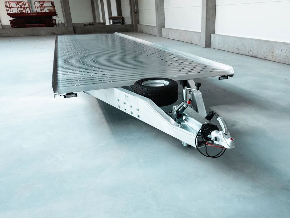 Gromex L3-3500  Przyczepa GROMEX L3-3500 | 6 m | 3 osie | DMC 3500 kg