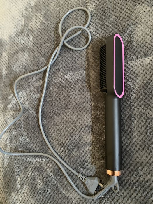 Prancha de esticar e secar o cabelo