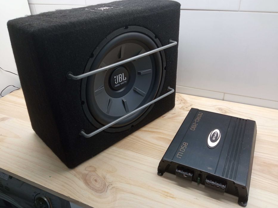 Subwoofer JBL 1000W e Amplificador Kipus