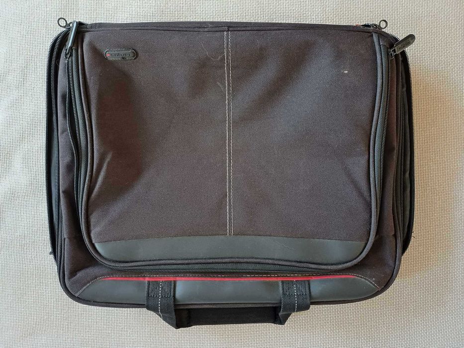 Torba na laptopa TARGUS Case Cn31 15.6 cali Czarny