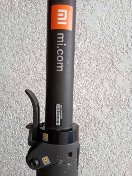 Електросамокат xiaomi